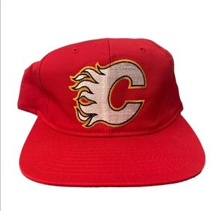 Vintage Calgary Flames Snapback Hat By Starter Rare 90s NHL